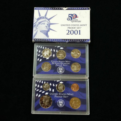 Набор из 10 монет 2001 года США.